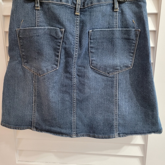 Mossimo denim skirt size 10 button front - Picture 2 of 6